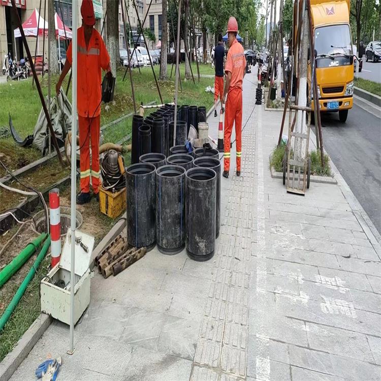 博厚镇管道短管置换修复